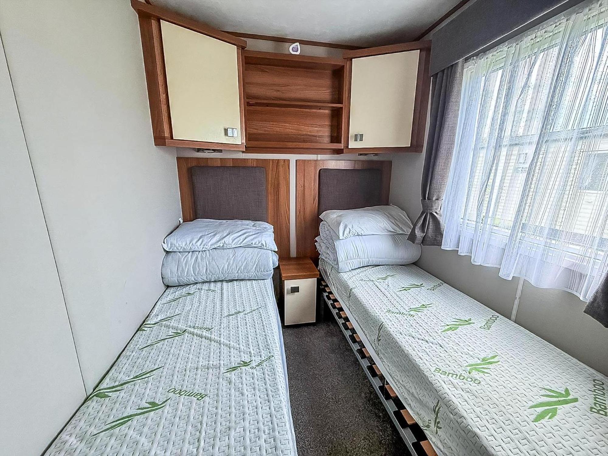 Lovely 8 Berth Caravan At Sunnydale In Lincolnshire Ref 35239S Louth  Extérieur photo